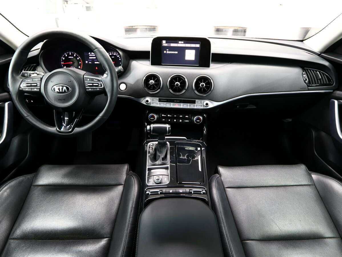 Купить Kia Stinger, 2018, 84 000 км, фото №15