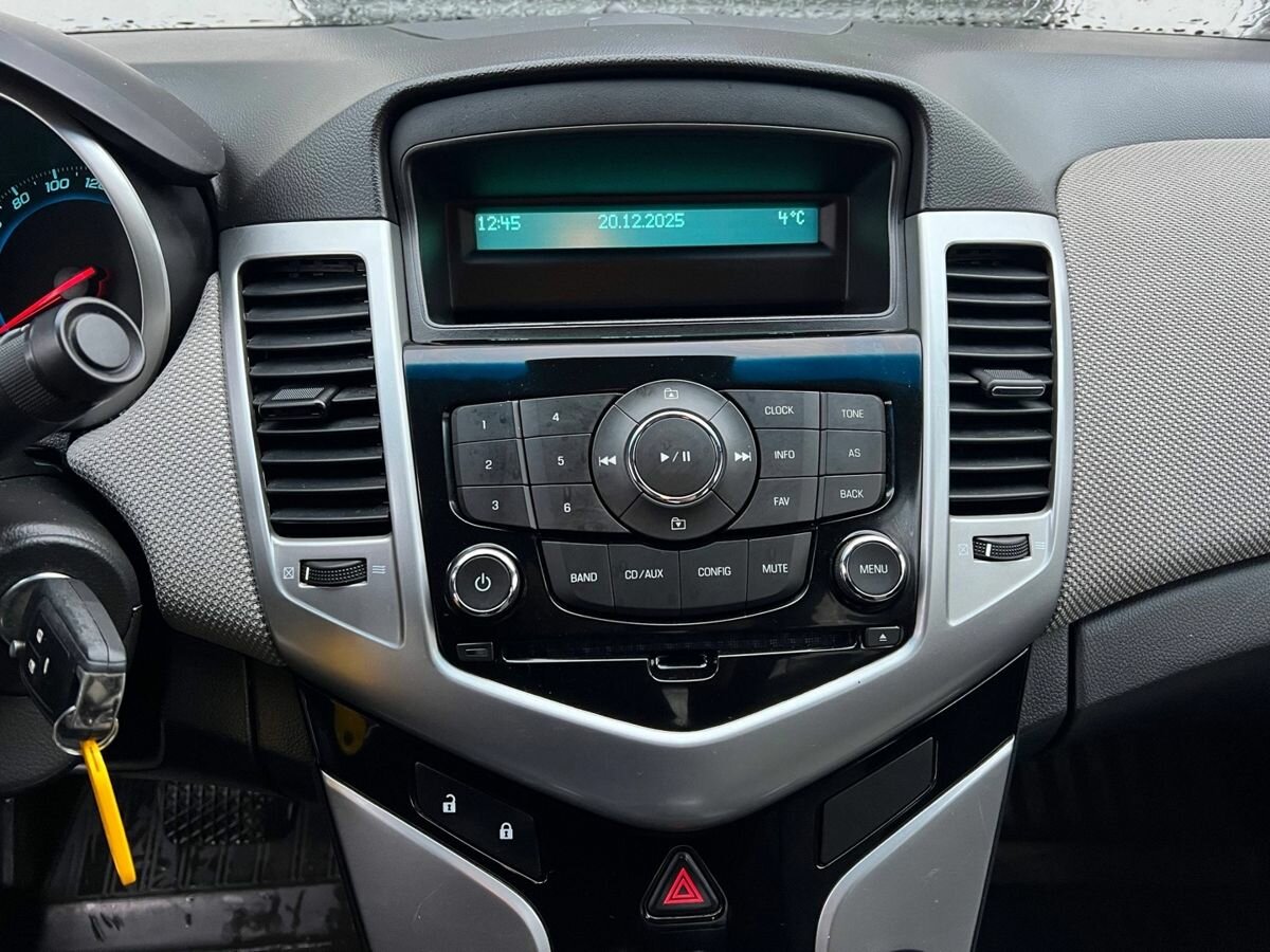 Купить Chevrolet Cruze I, 2011, 347 000 км, фото №12
