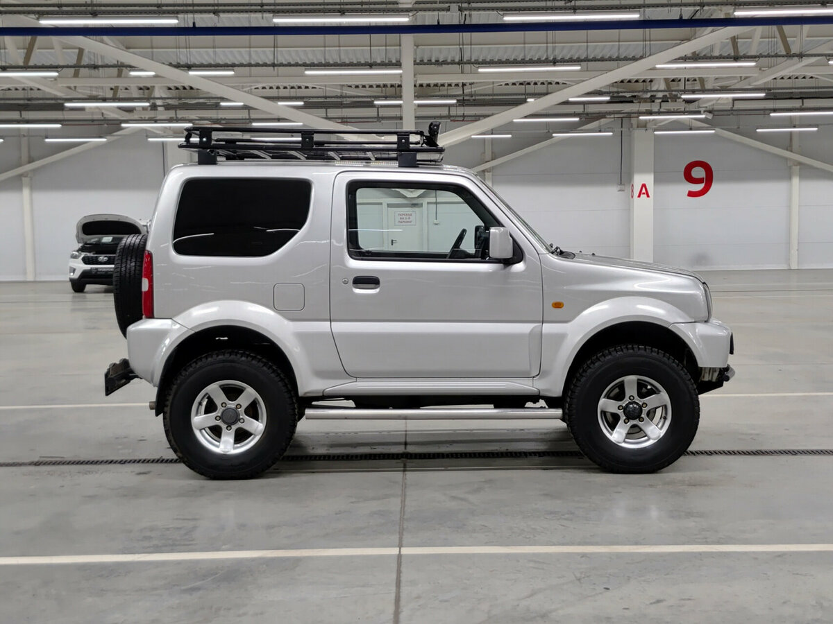 Купить Suzuki Jimny III Рестайлинг 1, 2007, 235 001 км, фото №4