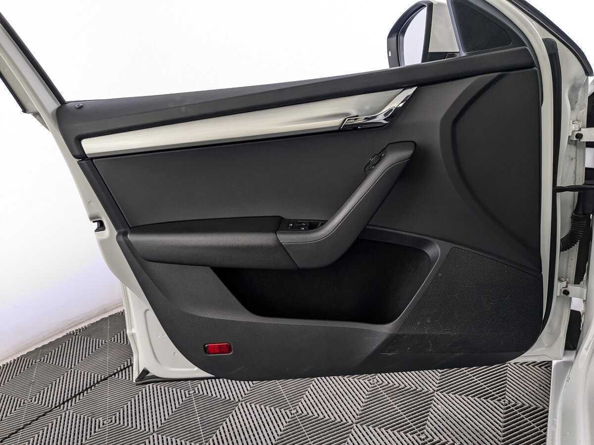 Купить Skoda Octavia, 2020, 58 154 км, фото №15