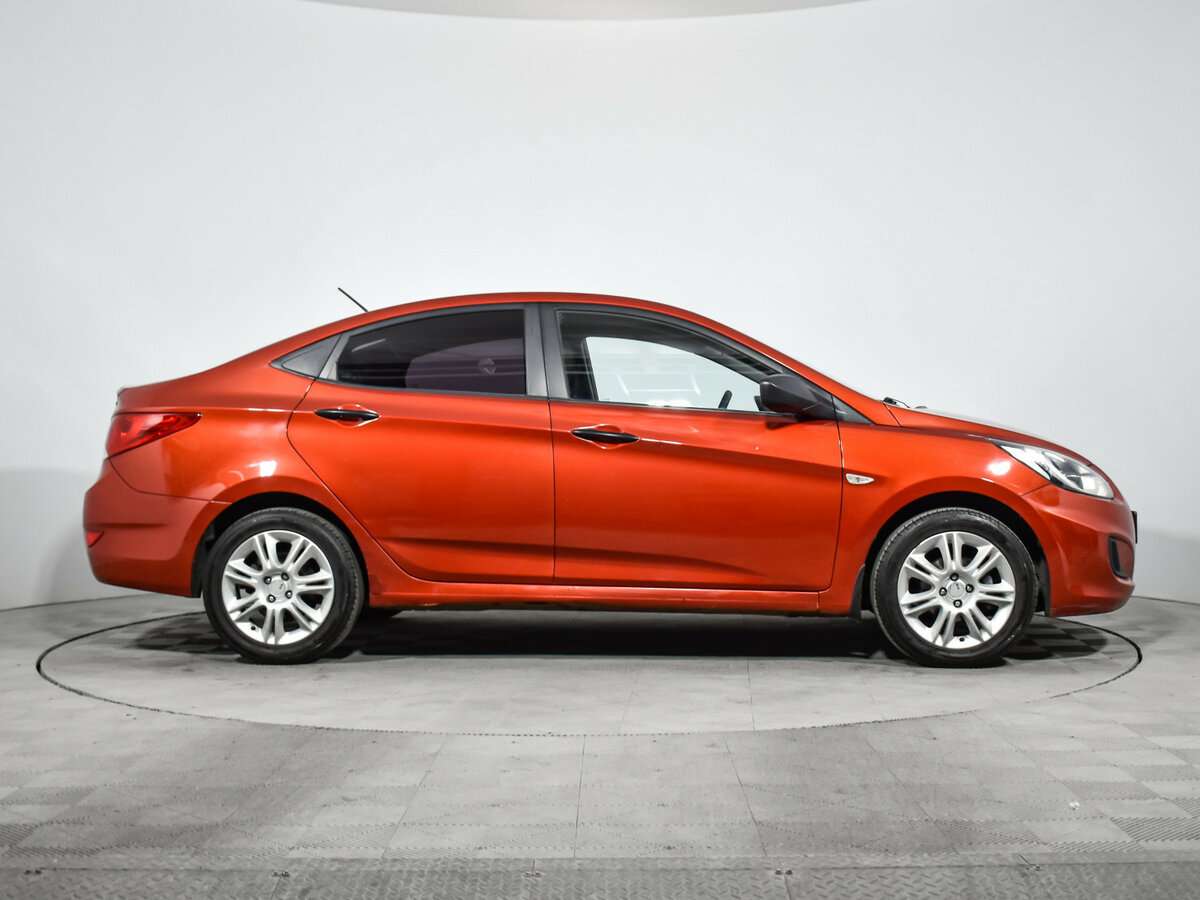Купить Hyundai Solaris, 2012, 175 540 км, фото №4