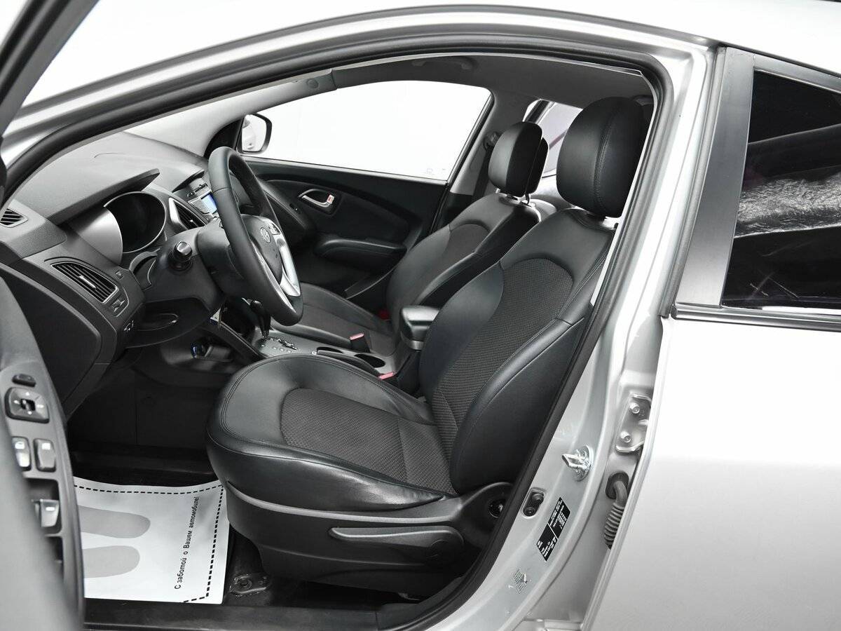 Купить Hyundai ix35, 2012, 162 500 км, фото №7