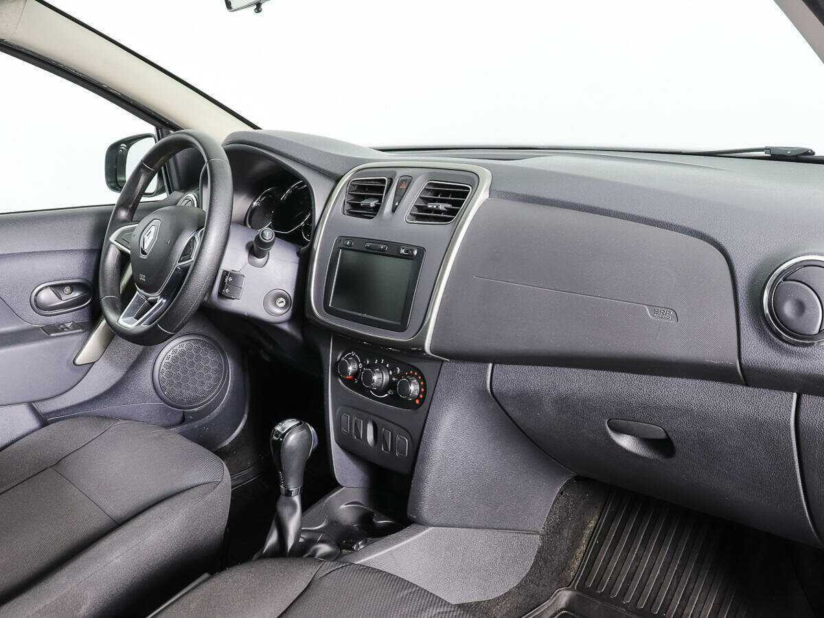Купить Renault Logan, 2020, 67 637 км, фото №8