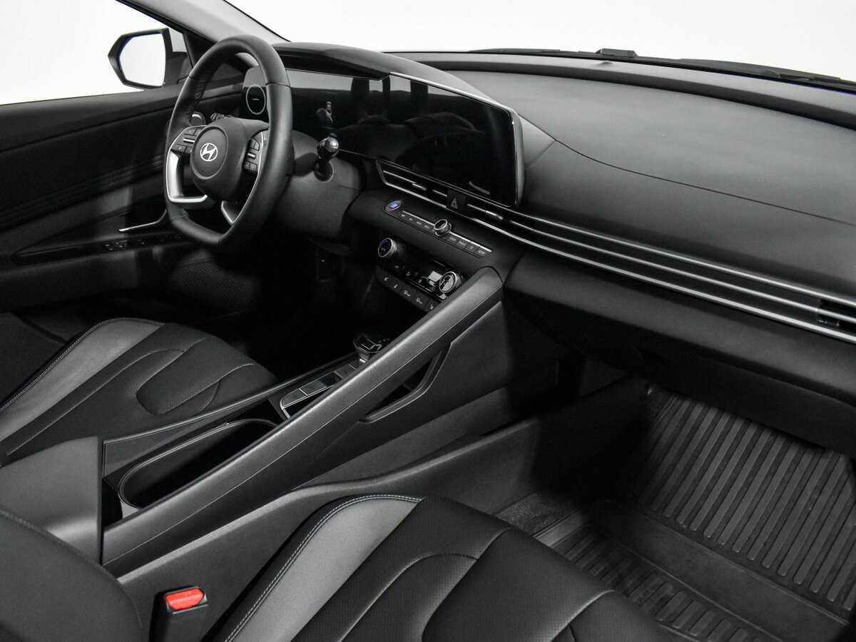 Купить Hyundai Elantra, 2023, 7 476 км, фото №15