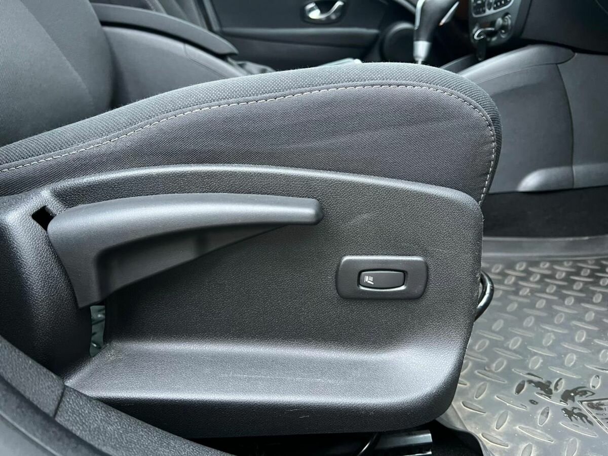 Купить Renault Fluence I, 2010, 206 385 км, фото №7