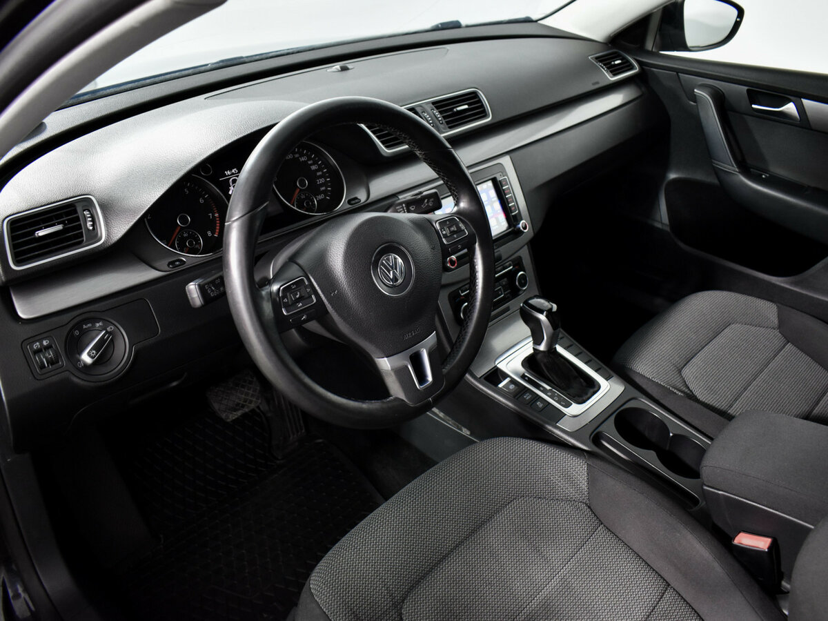 Купить Volkswagen Passat B7, 2011, 193 100 км, фото №9