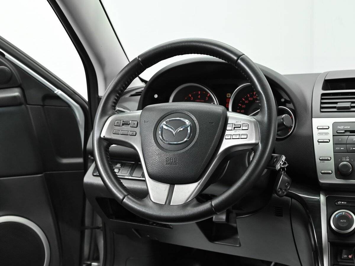 Купить Mazda 6, 2008, 165 000 км, фото №9