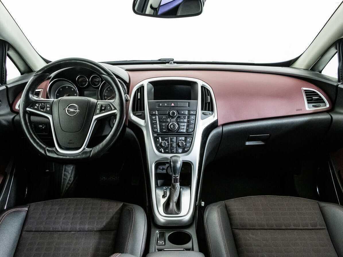Купить Opel Astra GTC, 2013, 123 755 км, фото №10