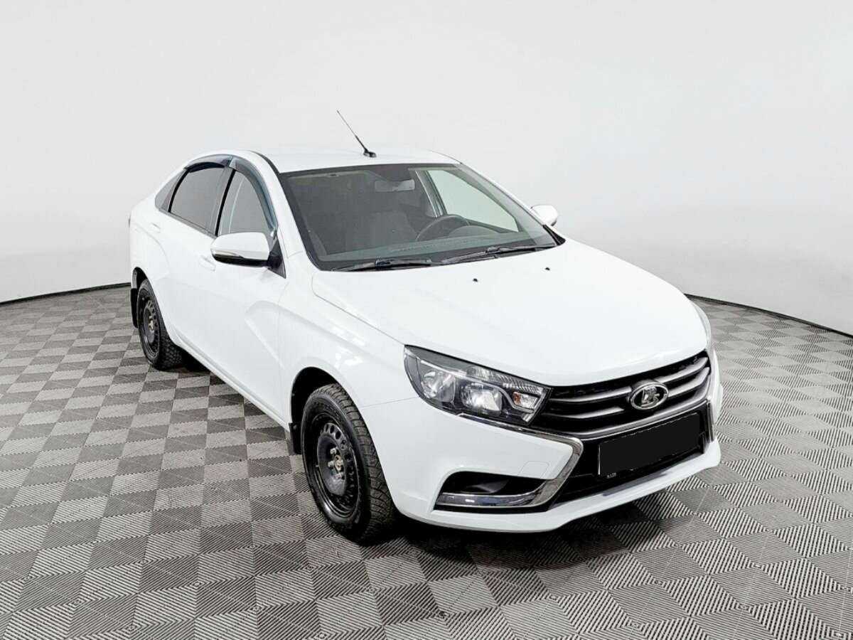 Купить Lada (ВАЗ) Vesta, 2019, 70 350 км, фото №3