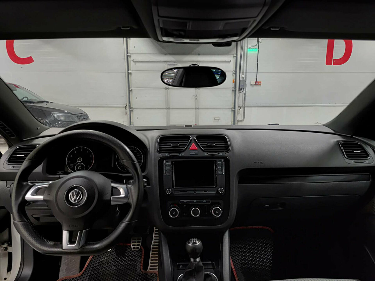 Купить Volkswagen Scirocco III, 2011, 172 072 км, фото №14