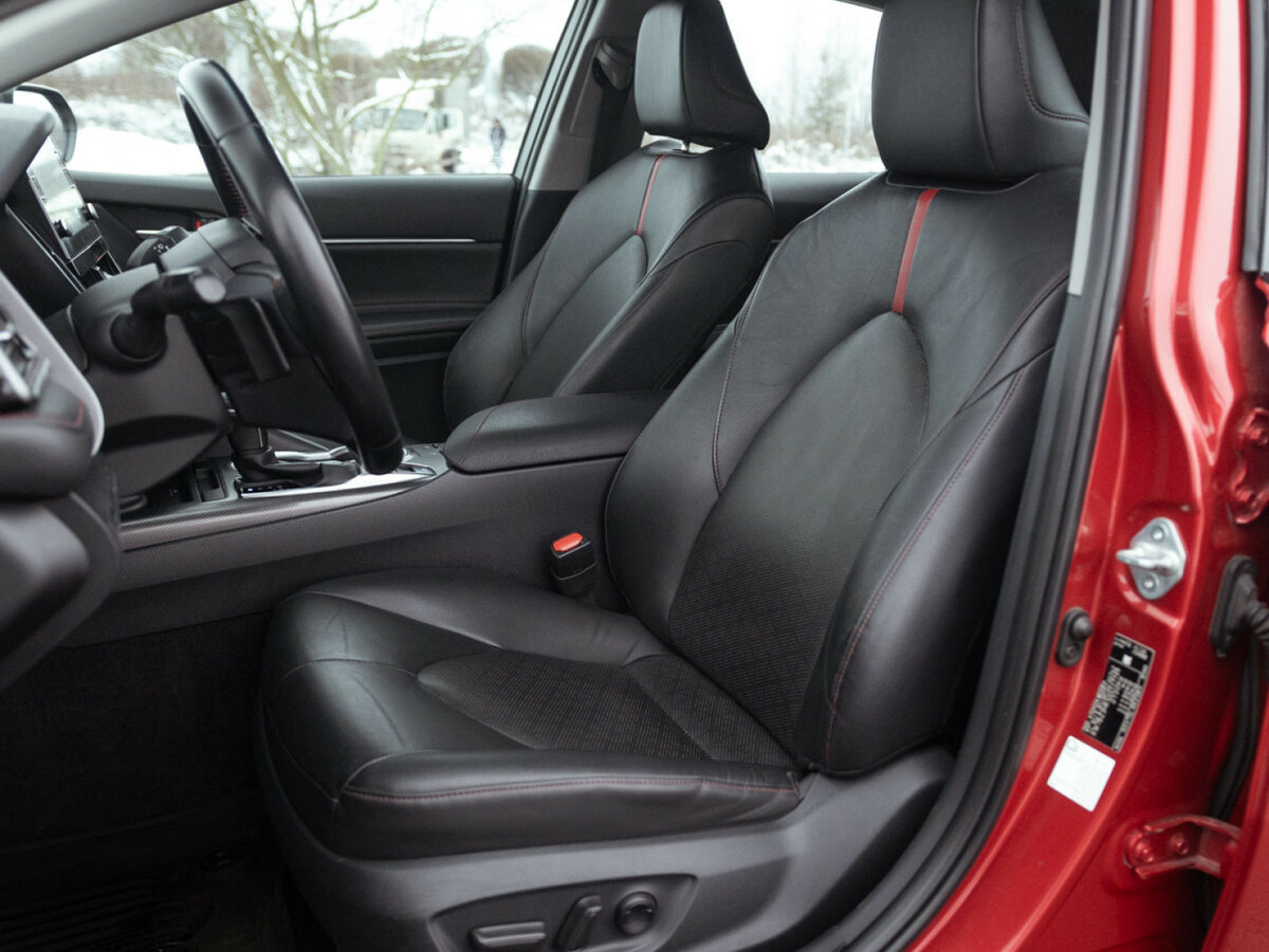 Купить Toyota Camry VIII (XV70) Рестайлинг, 2021, 121 812 км, фото №13