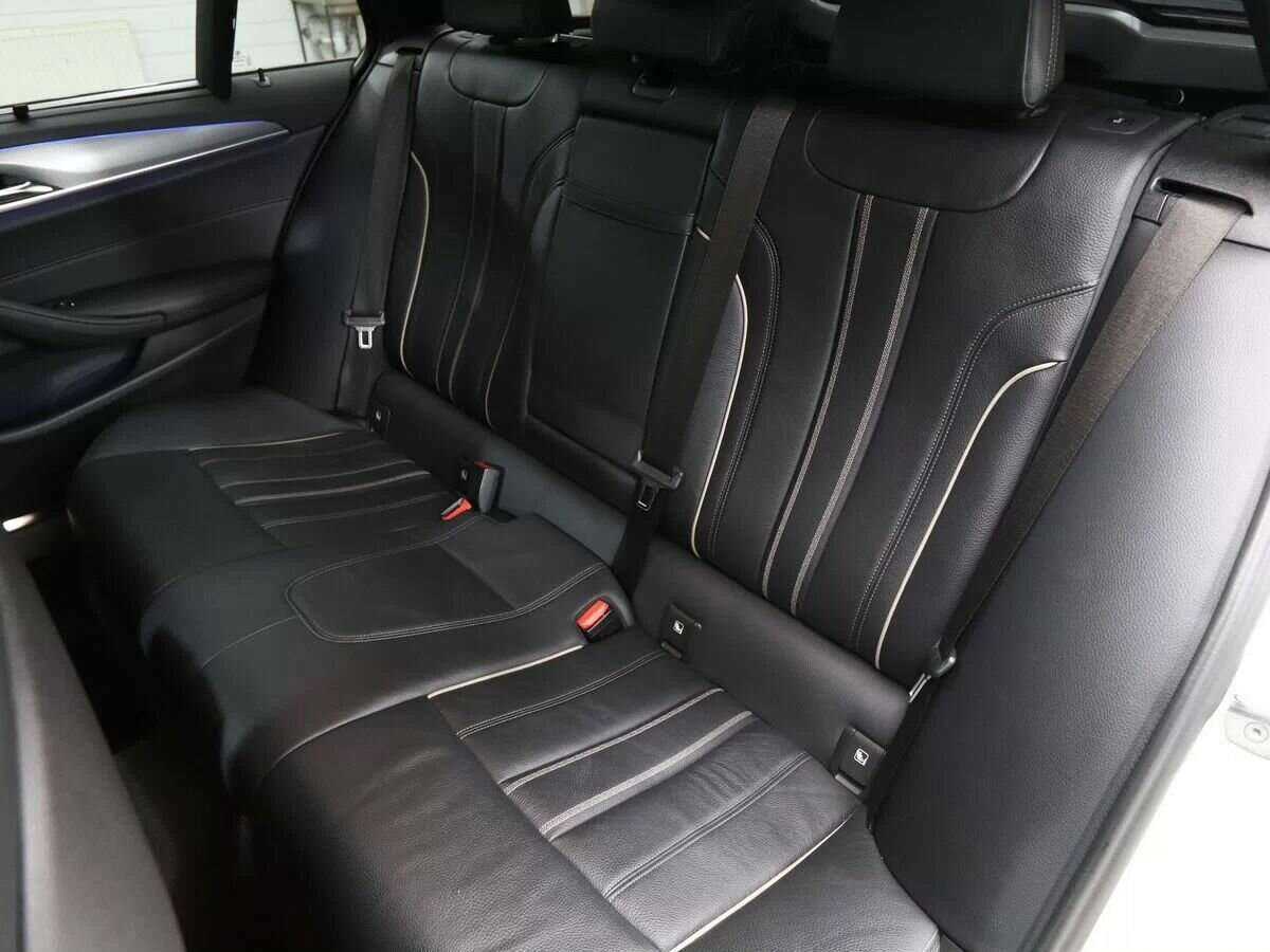 Купить BMW 5 серии 530d xDrive, 2018, 150 000 км, фото №13