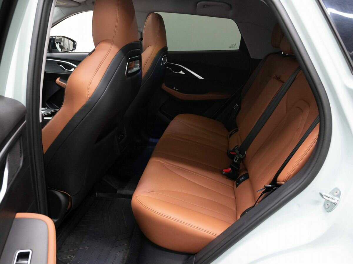 Купить Omoda C5, 2022, 34 975 км, фото №9