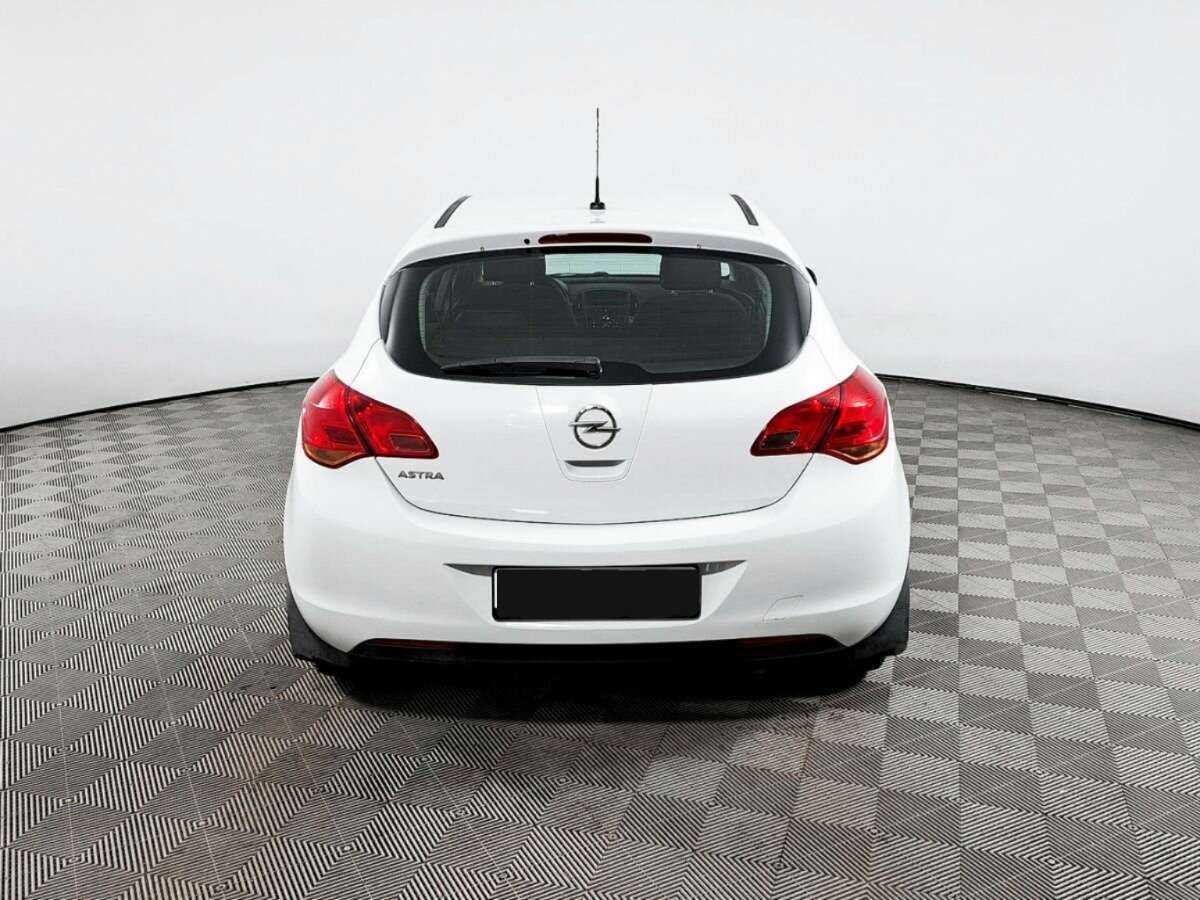 Купить Opel Astra, 2011, 165 120 км, фото №6