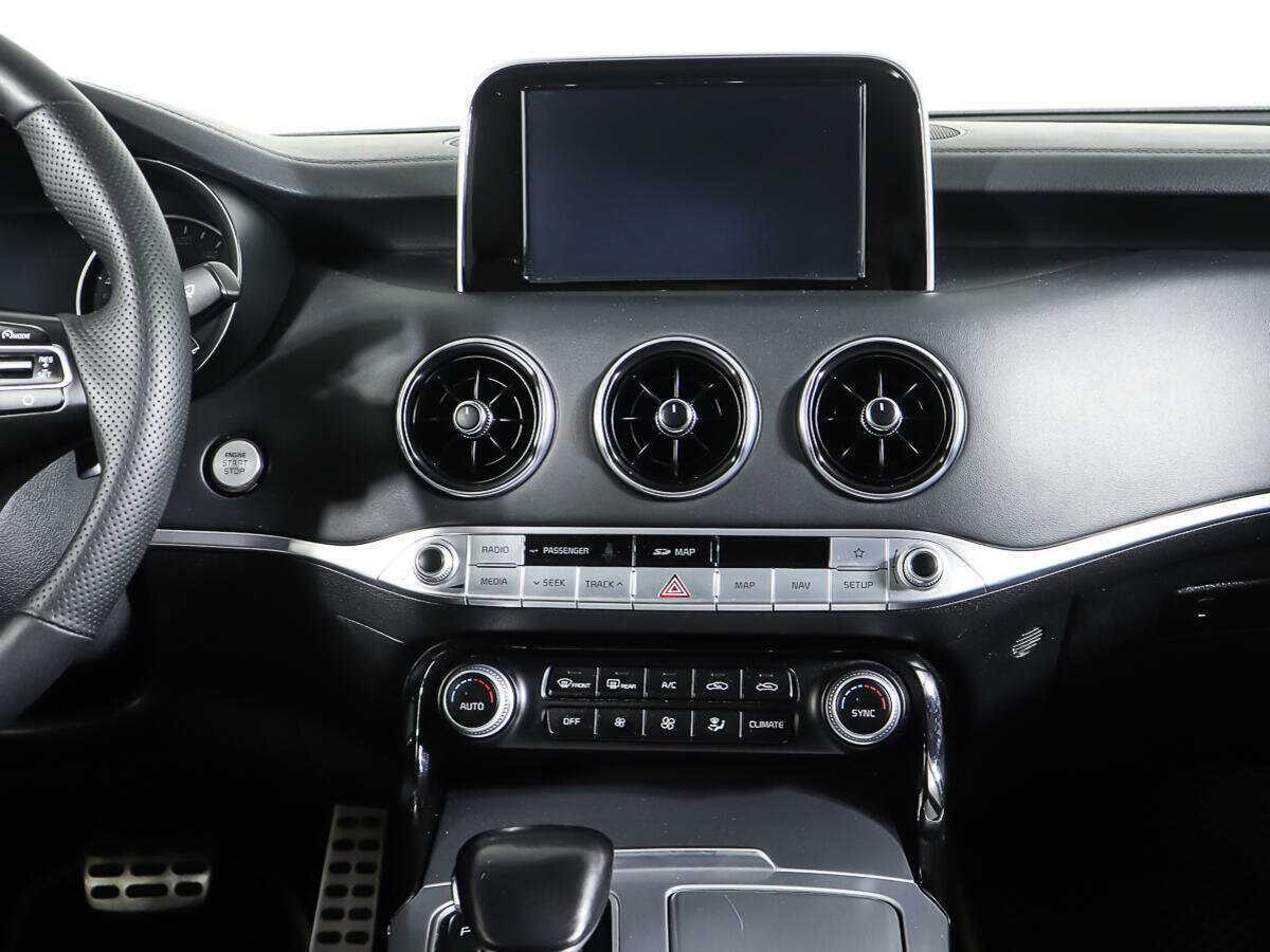 Купить Kia Stinger, 2018, 77 200 км, фото №12
