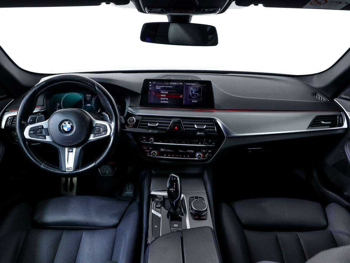 Купить BMW 5 серии 520d xDrive, 2018, 209 516 км, фото №9