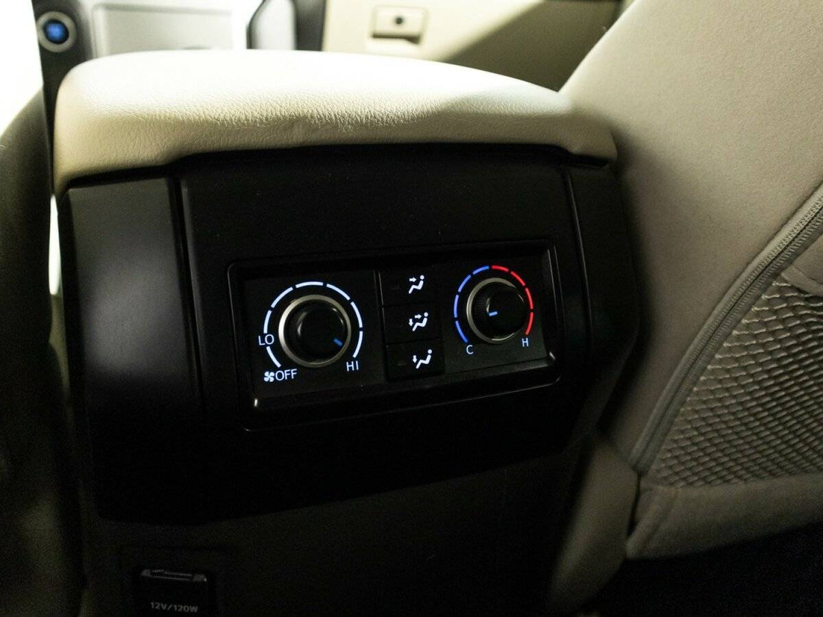 Купить Toyota Land Cruiser Prado, 2022, 35 532 км, фото №19