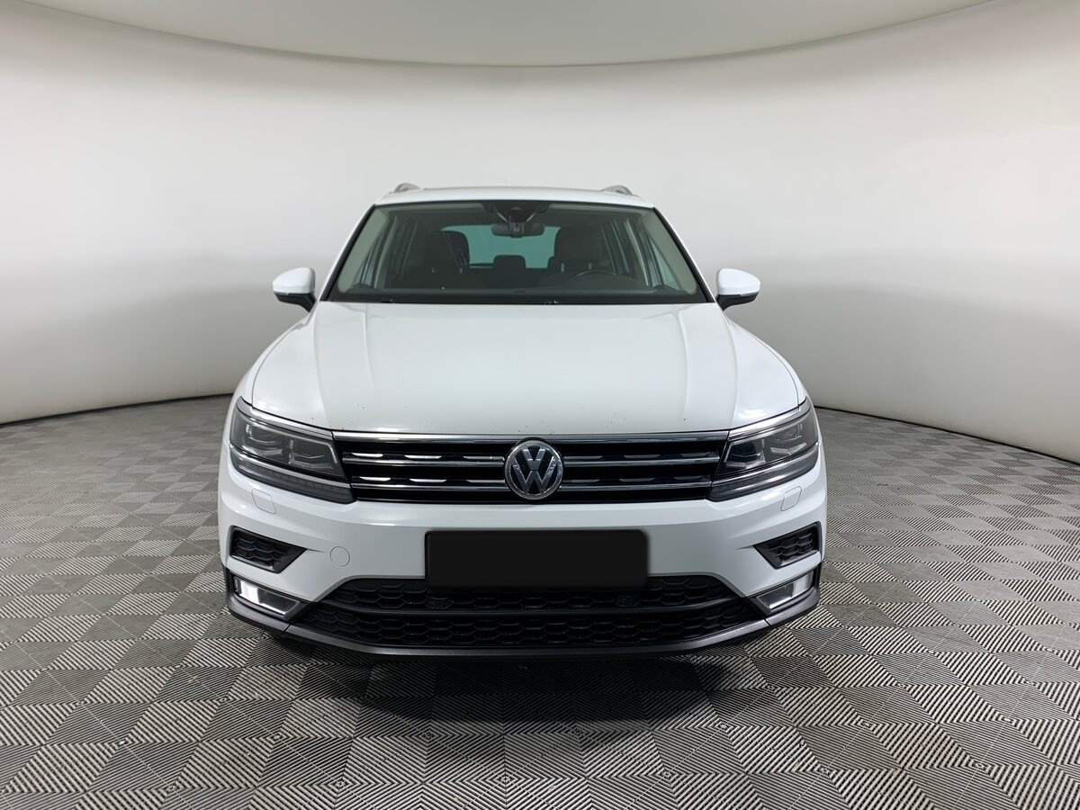 Купить Volkswagen Tiguan, 2019, 120 057 км, фото №2