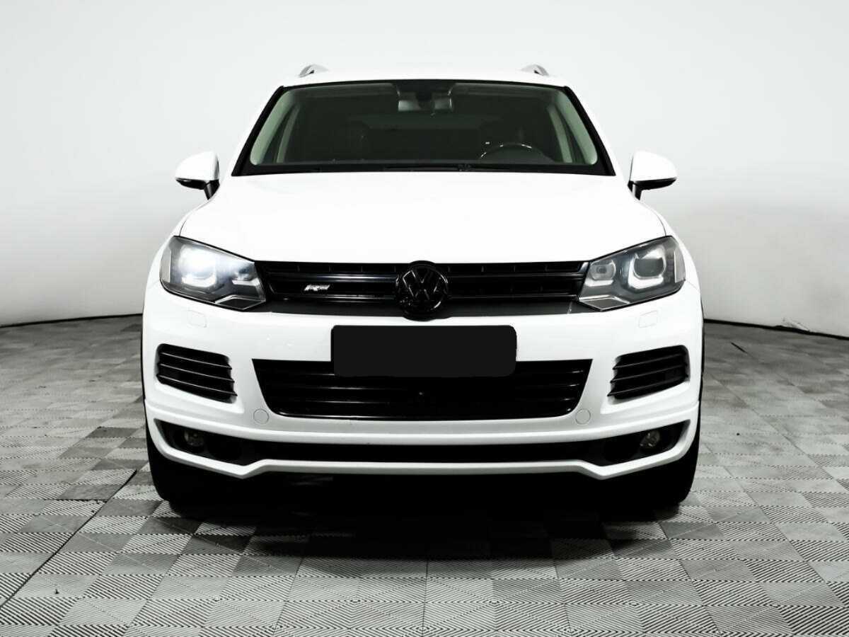 Купить Volkswagen Touareg, 2012, 233 412 км, фото №2