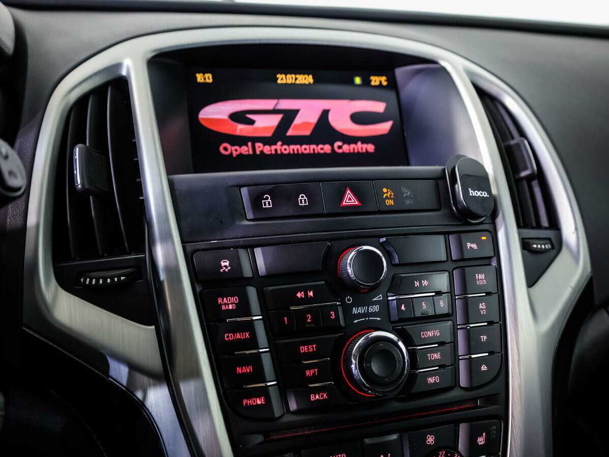 Купить Opel Astra GTC, 2012, 193 645 км, фото №13