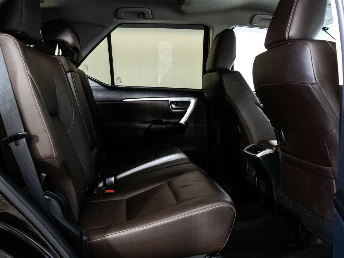 Купить Toyota Fortuner, 2018, 139 668 км, фото №21