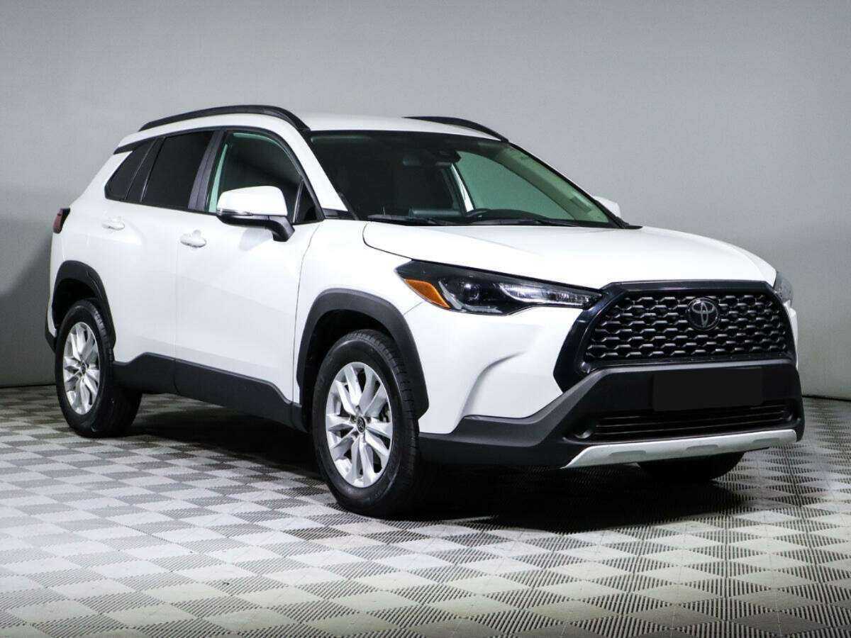 Купить Toyota Corolla Cross, 2022, 19 520 км, фото №3