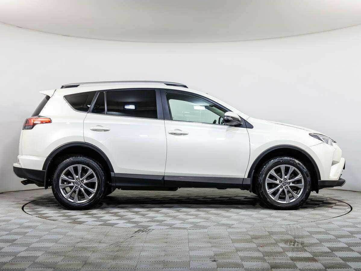 Купить Toyota RAV4, 2018, 98 863 км, фото №3
