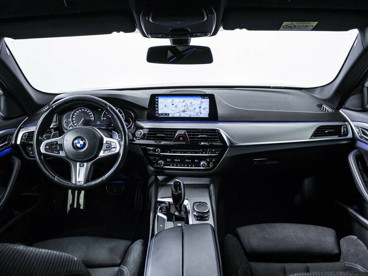 Купить BMW 5 серии 520d xDrive VII (G30/G31/G38), 2018, 122 230 км, фото №11