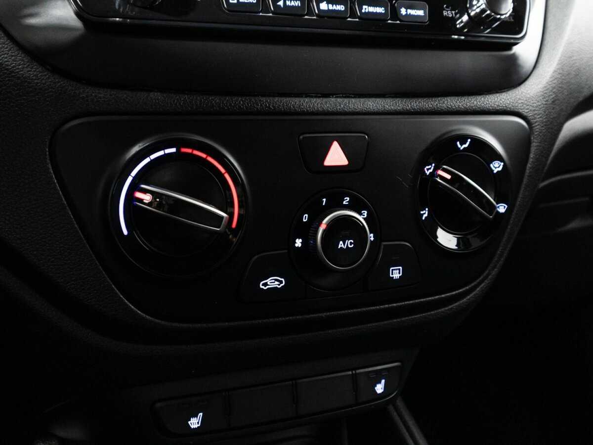 Купить Hyundai Solaris, 2019, 137 210 км, фото №15