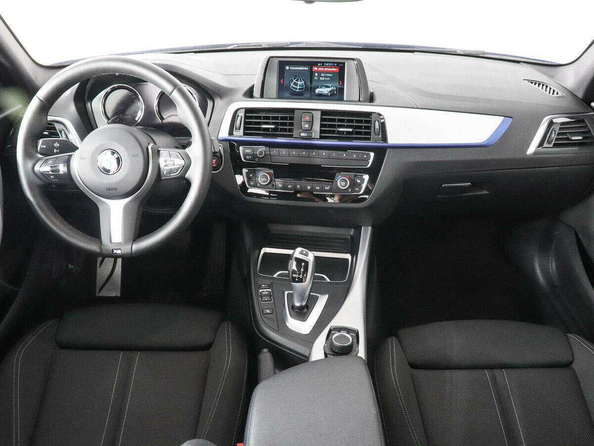 Купить BMW 1 серии 118i, 2018, 1 990 км, фото №9