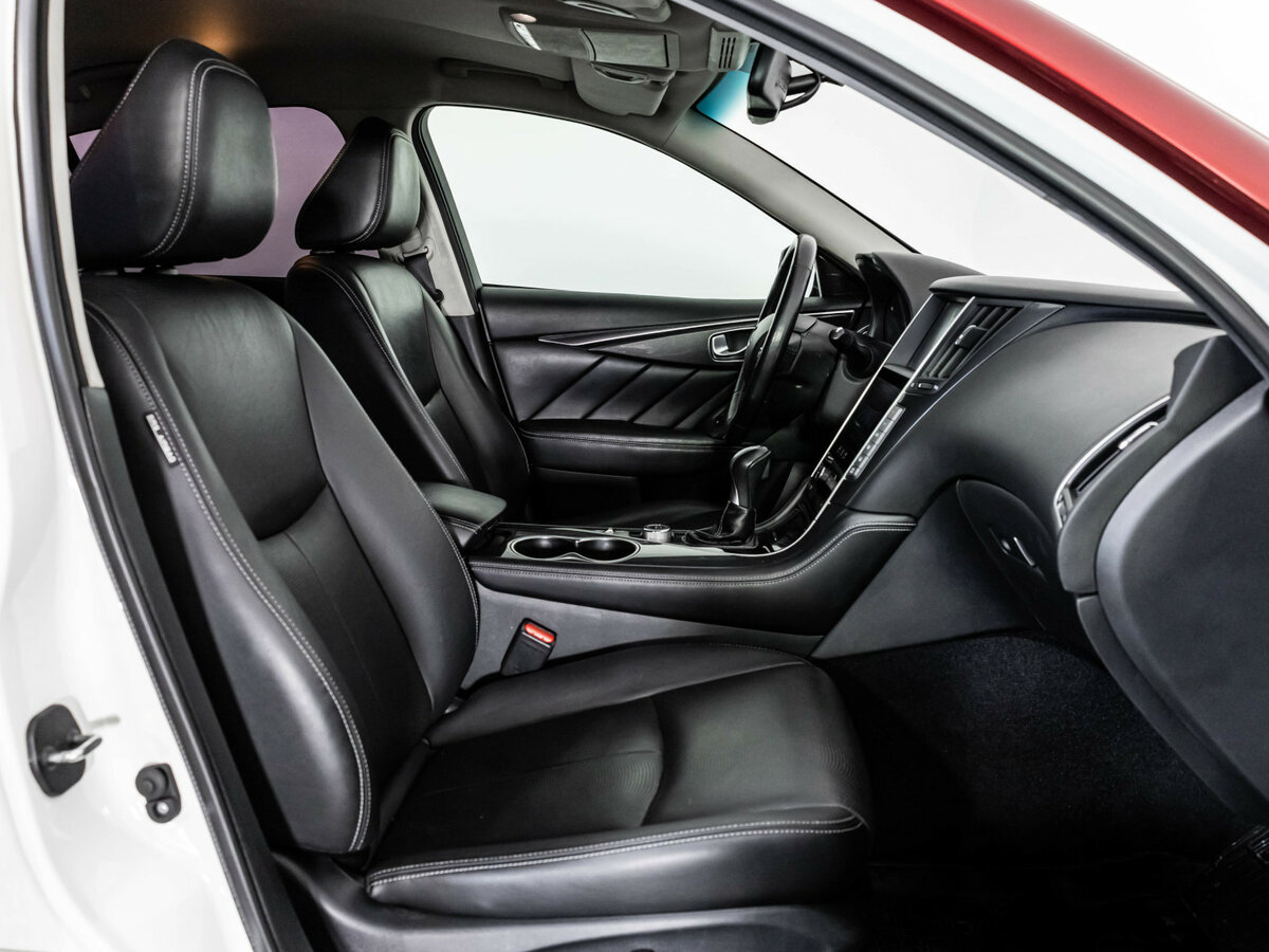 Купить Infiniti Q50 I, 2016, 170 420 км, фото №21