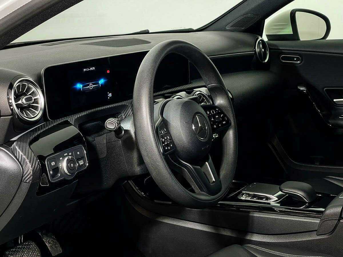 Купить Mercedes-Benz A-Класс 200, 2018, 29 000 км, фото №13