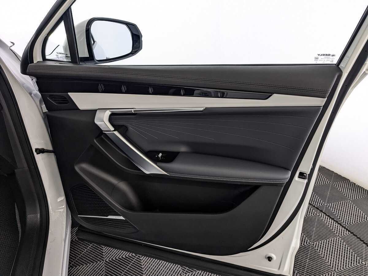 Купить Geely Atlas, 2024, 2 460 км, фото №19