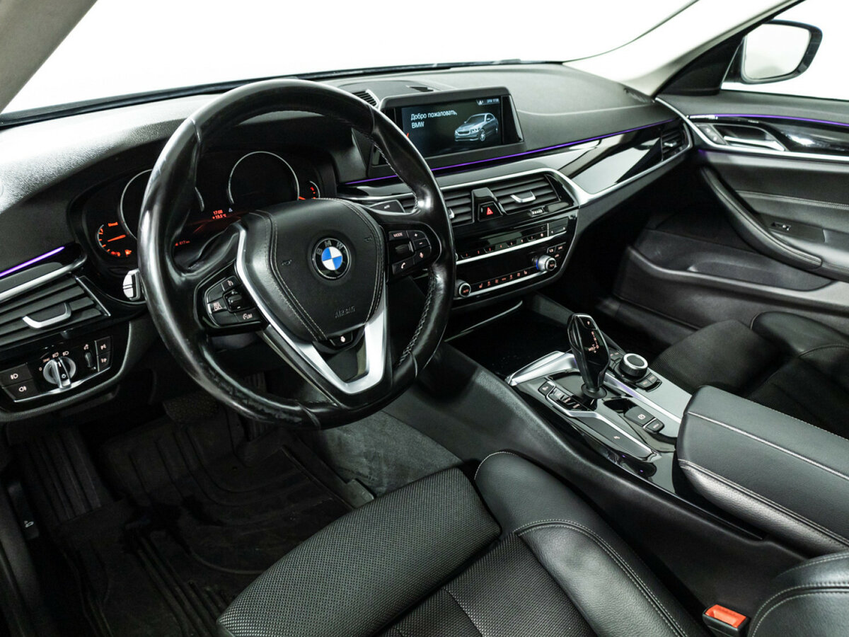 Купить BMW 5 серии 520d xDrive VII (G30/G31/G38), 2018, 255 000 км, фото №11