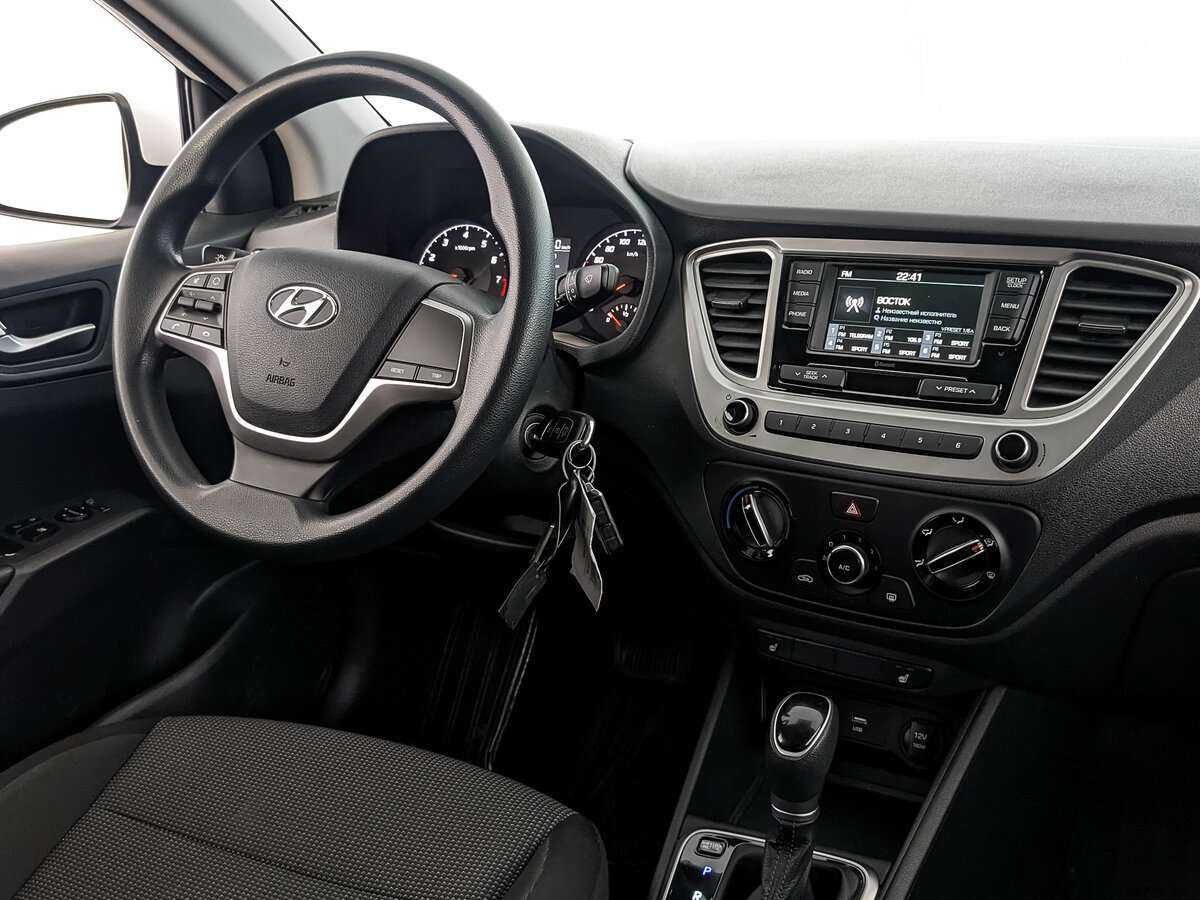 Купить Hyundai Solaris, 2021, 52 643 км, фото №22