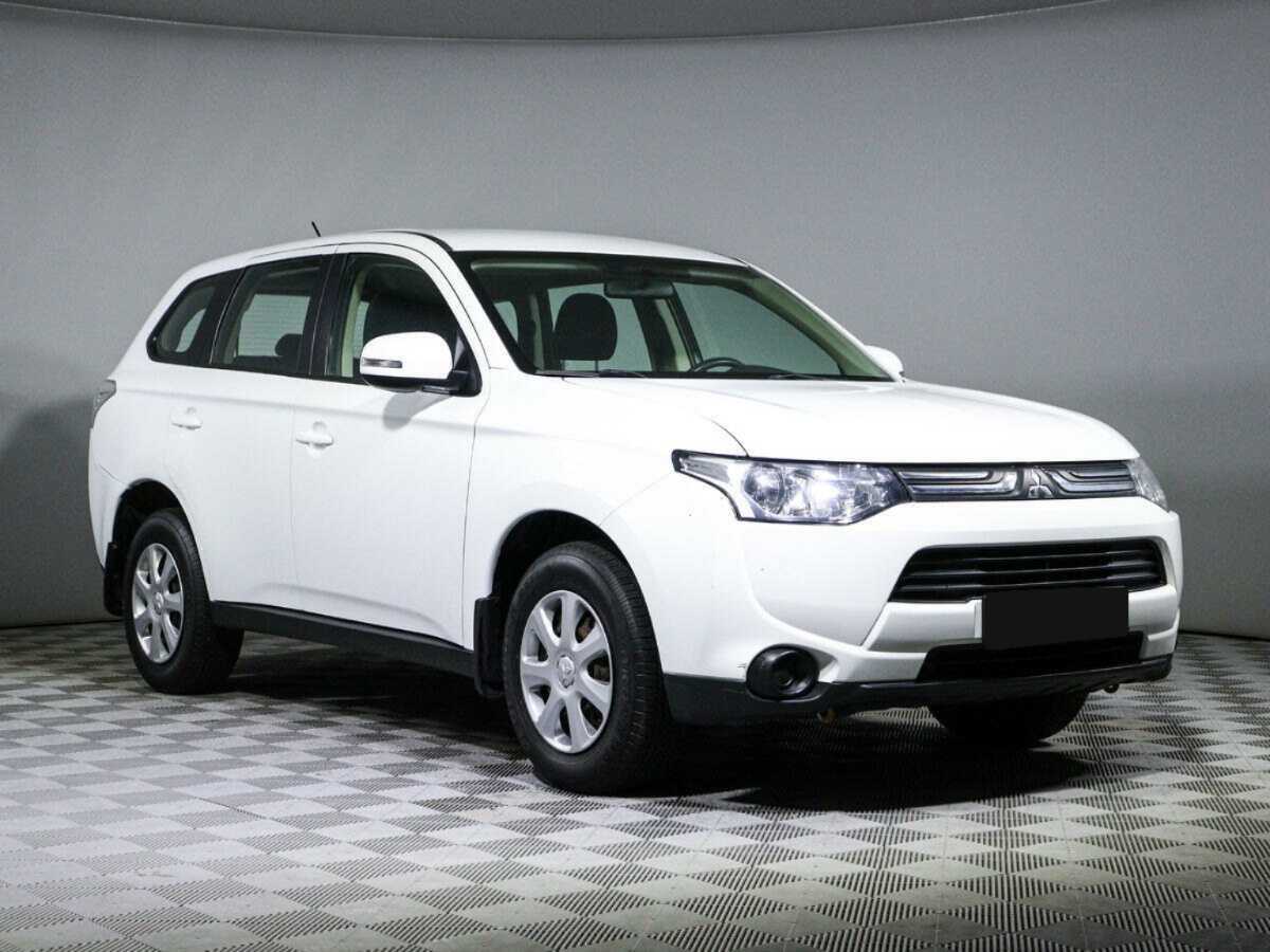 Купить Mitsubishi Outlander, 2013, 80 108 км, фото №3