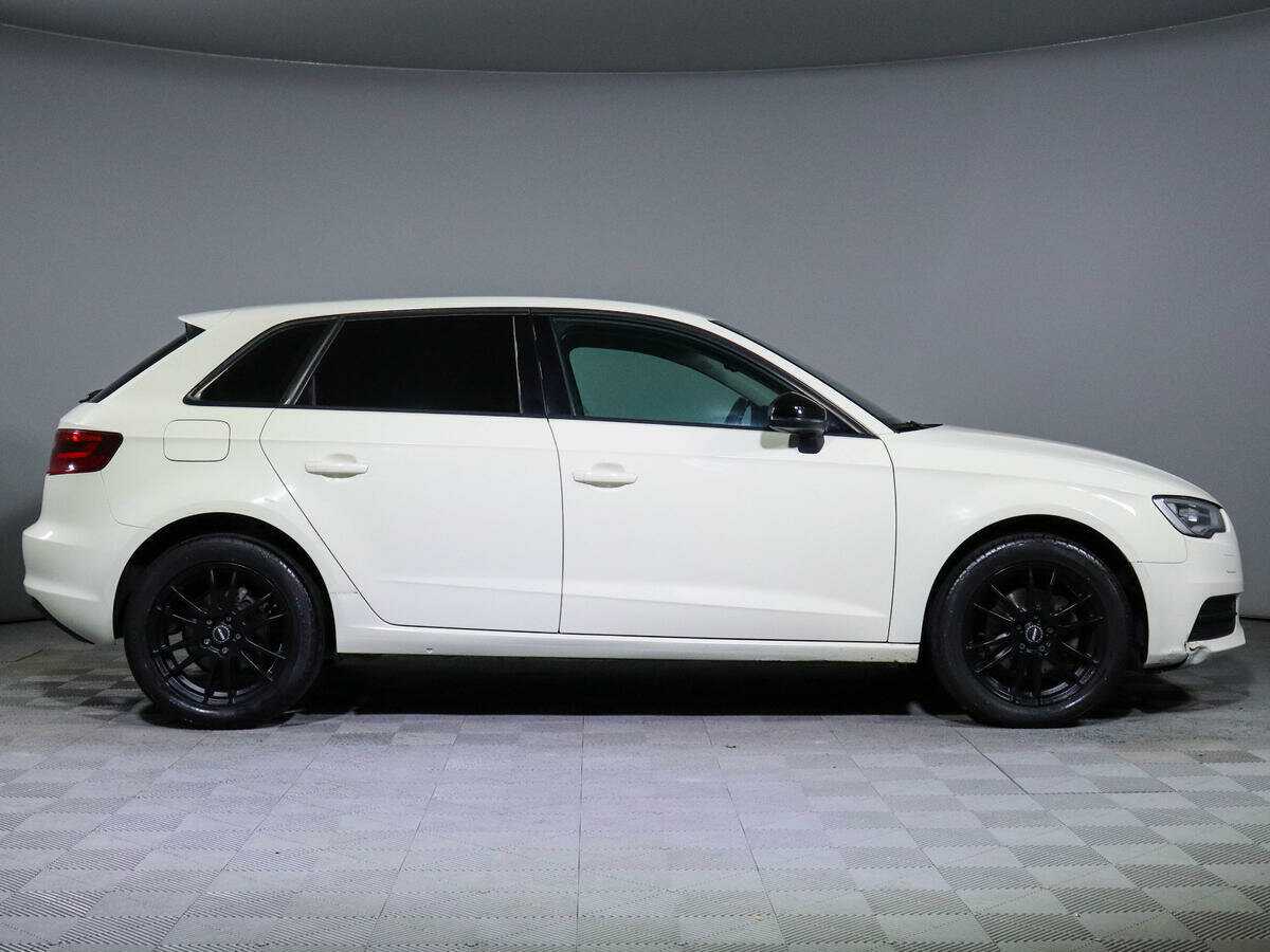 Купить Audi A3 Sportback, 2014, 126 938 км, фото №4