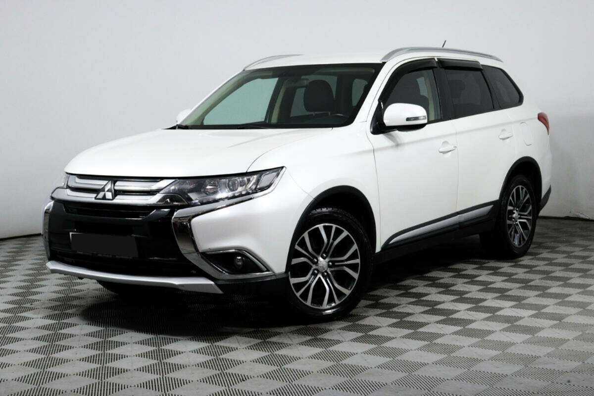 Купить Mitsubishi Outlander, 2015, 70 761 км, фото №1