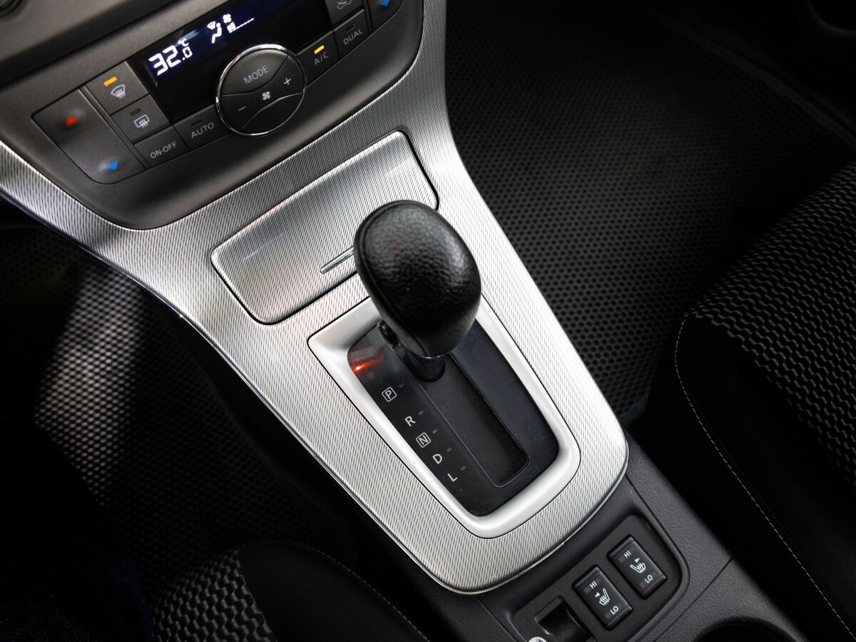 Купить Nissan Tiida II, 2015, 122 139 км, фото №13