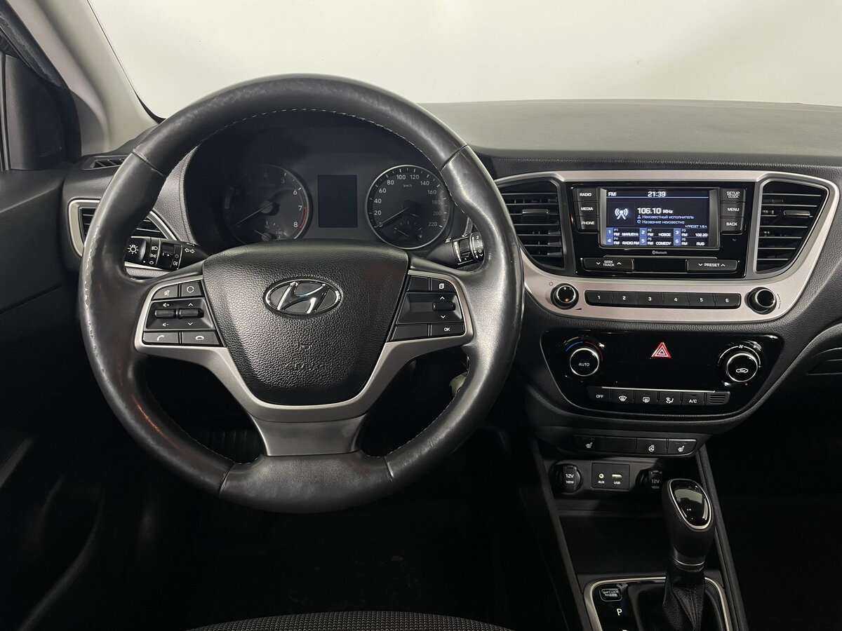 Купить Hyundai Solaris, 2018, 69 000 км, фото №10