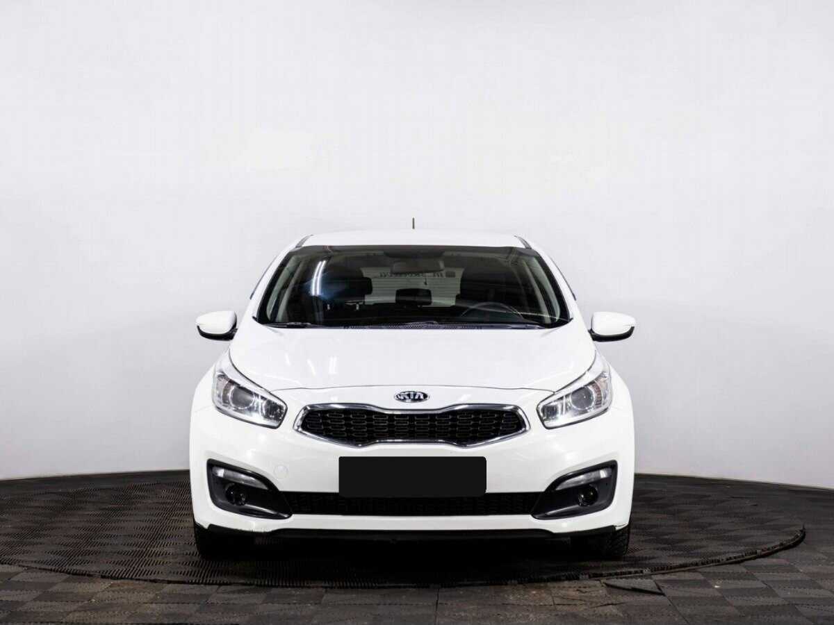 Купить Kia Ceed, 2016, 124 380 км, фото №2