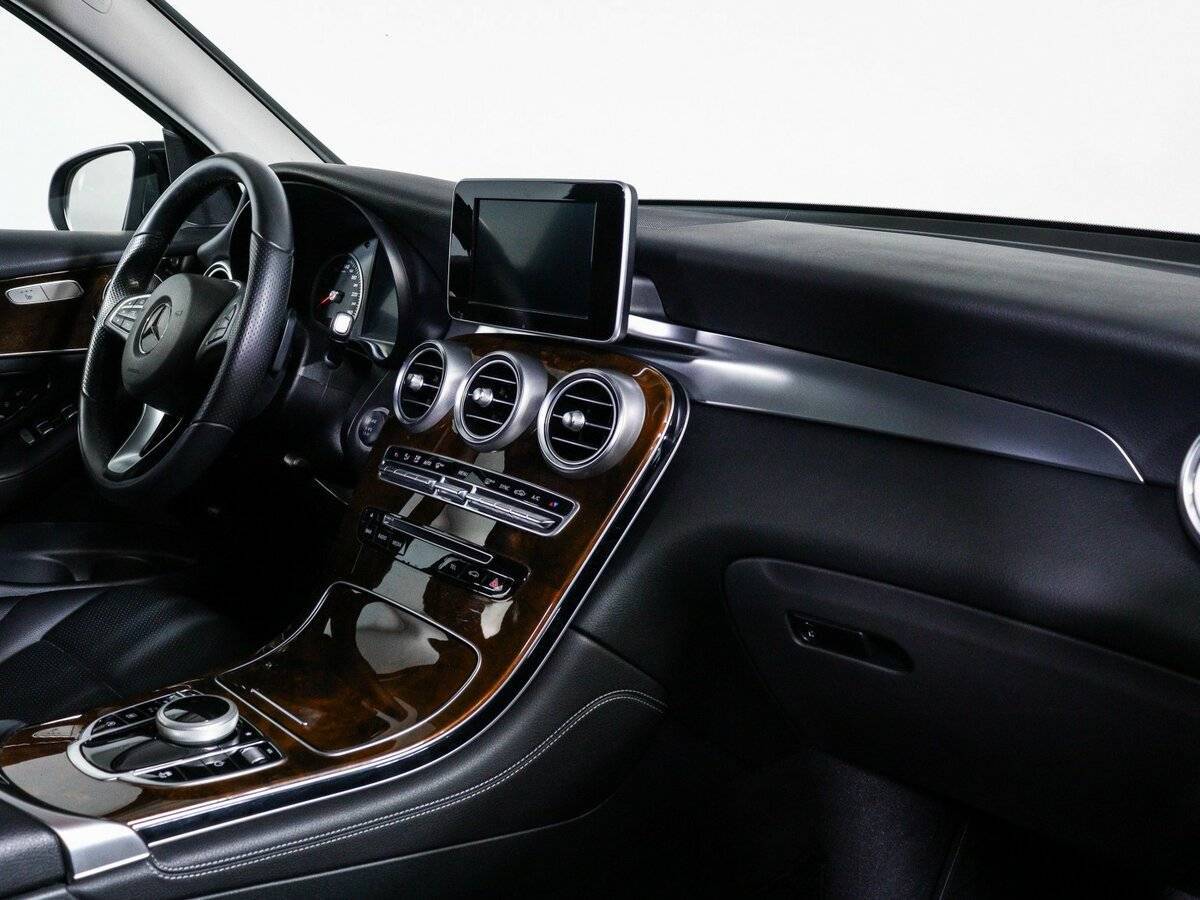 Купить Mercedes-Benz GLC 220 d, 2015, 48 035 км, фото №9