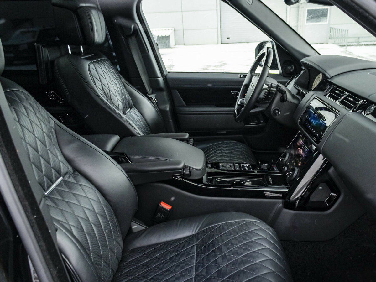 Купить Land Rover Range Rover Long IV Рестайлинг, 2019, 23 031 км, фото №10