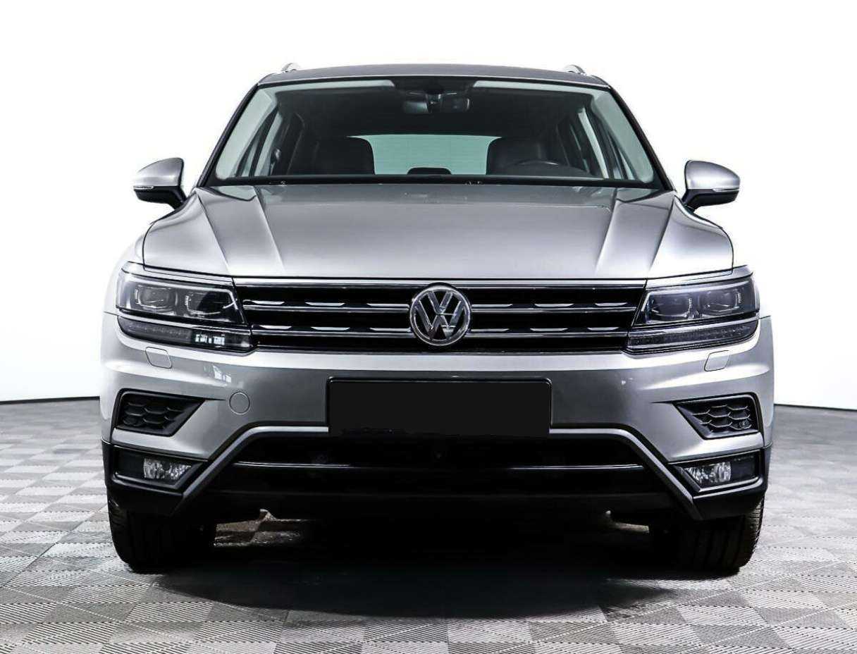 Купить Volkswagen Tiguan, 2017, 93 000 км, фото №2