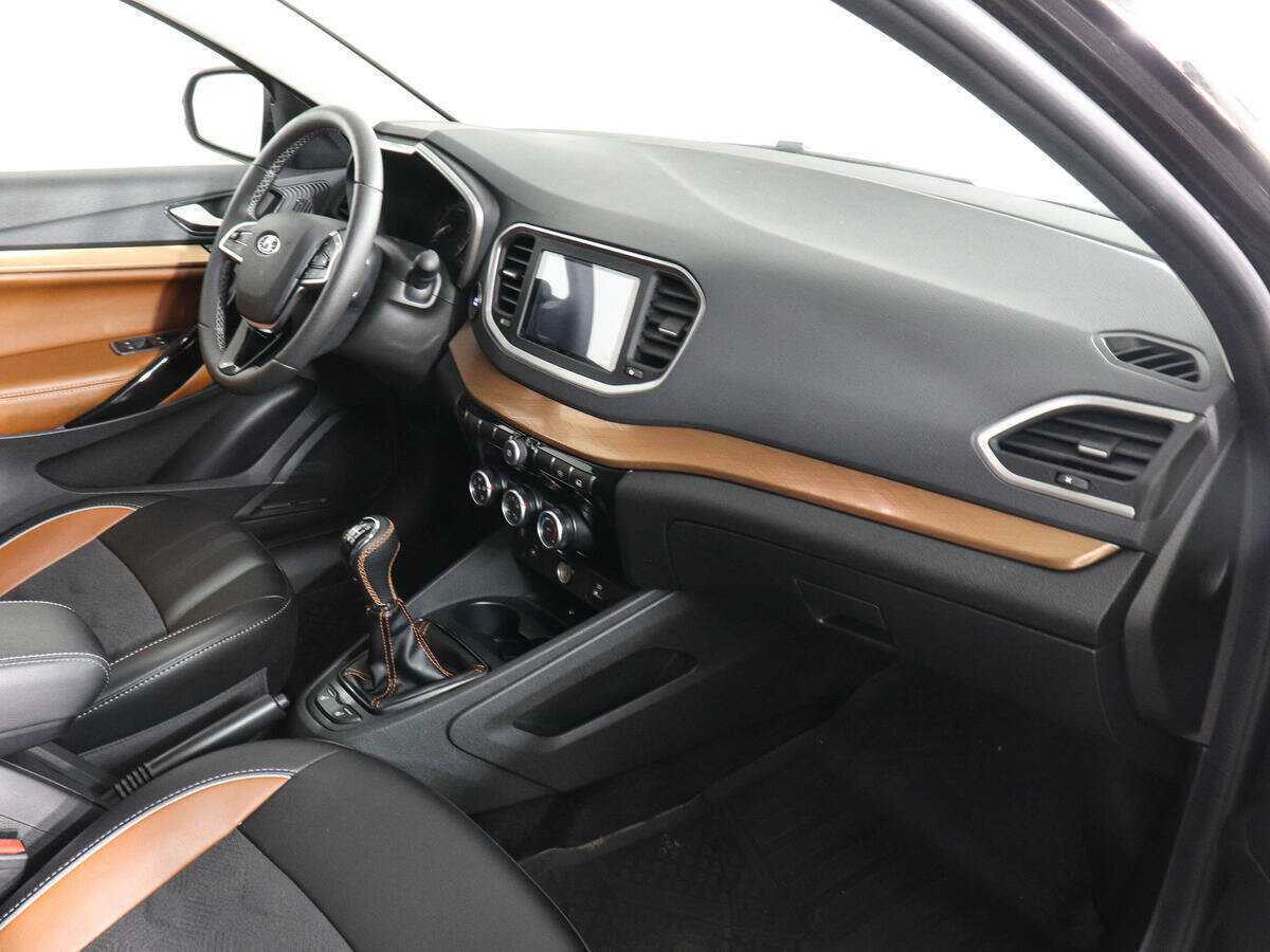 Купить Lada (ВАЗ) Vesta SW Cross, 2023, 8 617 км, фото №10