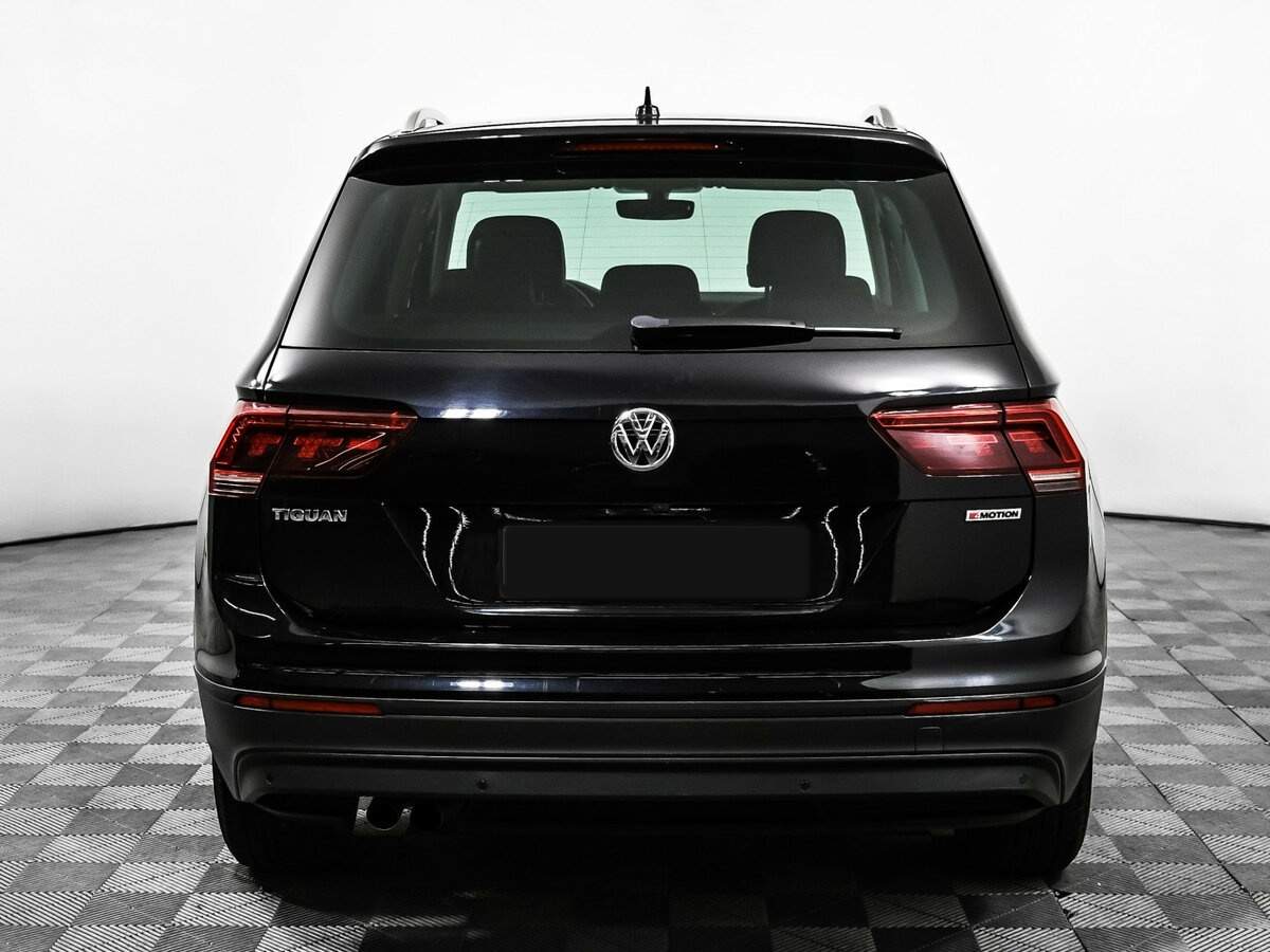 Купить Volkswagen Tiguan, 2018, 95 900 км, фото №6