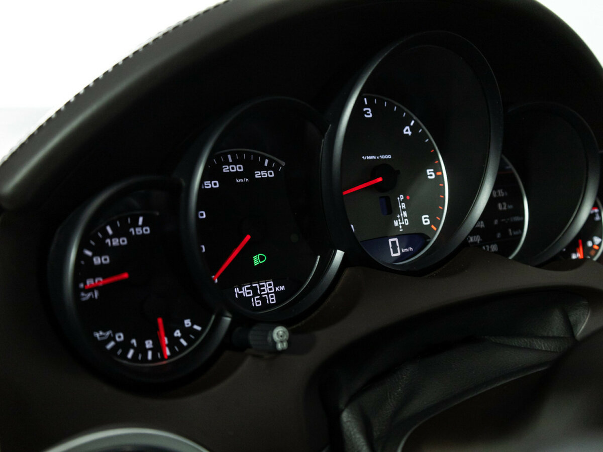 Купить Porsche Cayenne S Diesel II Рестайлинг (958), 2016, 146 788 км, фото №10