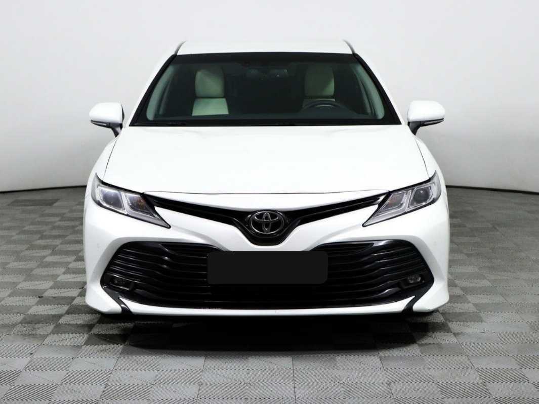 Купить Toyota Camry, 2019, 69 296 км, фото №2