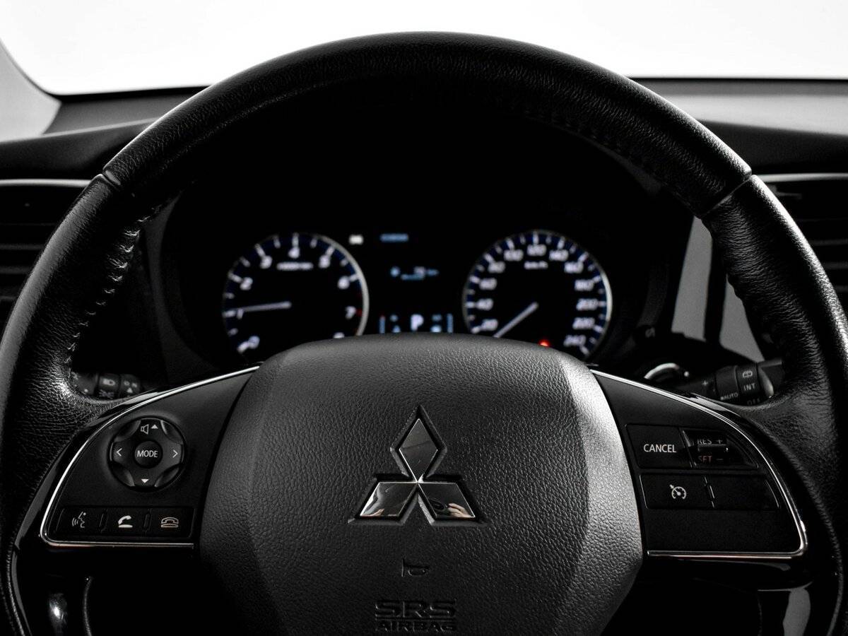 Купить Mitsubishi Outlander, 2018, 69 473 км, фото №18