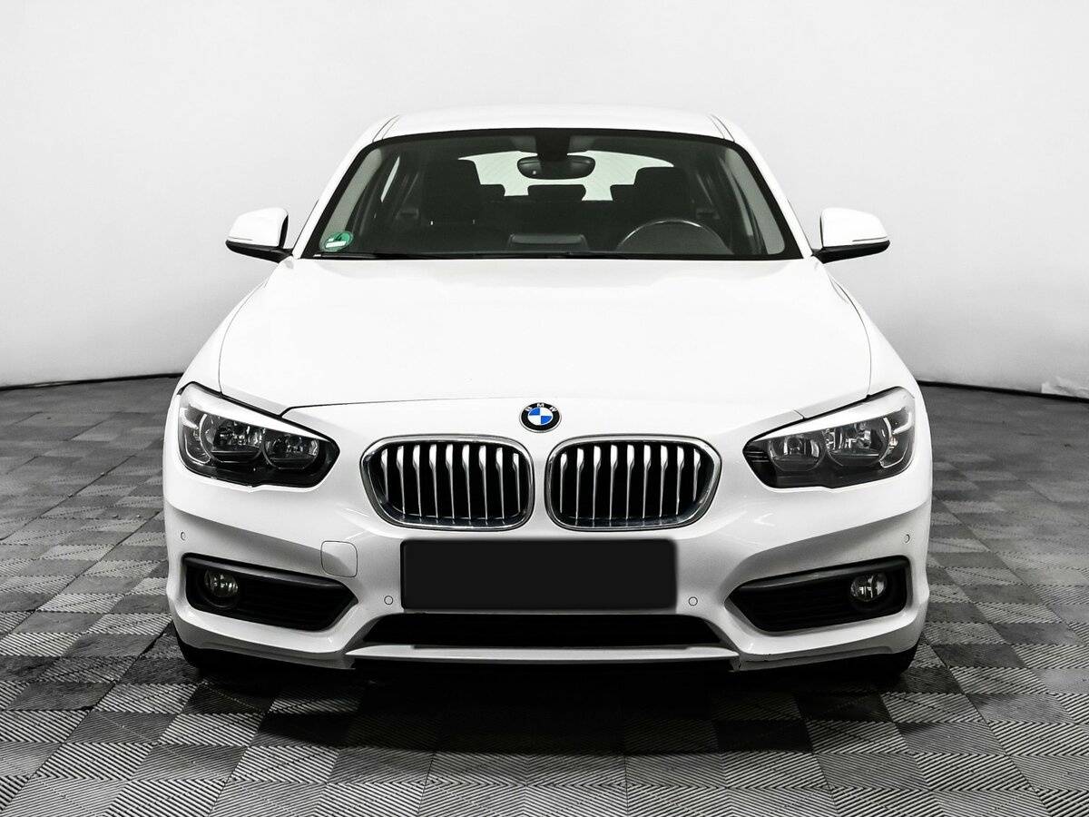 Купить BMW 1 серии 118i, 2018, 99 000 км, фото №2
